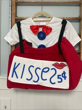 Kids Princess Paradise Halloween kissing booth costume size 12 month to 2T